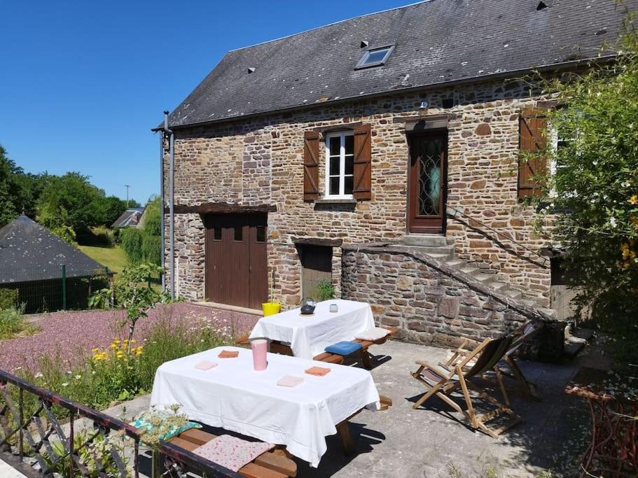 Chalet Des Roches Roche D'Oetre Suisse Normande Saint-Philbert-sur-Orne Exteriör bild